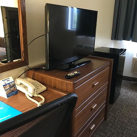 Superior Inn 客房 照片